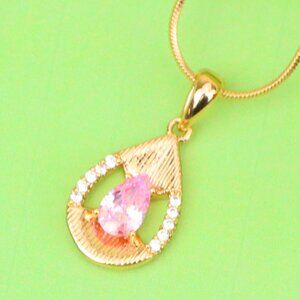 "Teardrop Pink Pendant with Sparkling Crystals in Gold Plated Setting, XPPT1693